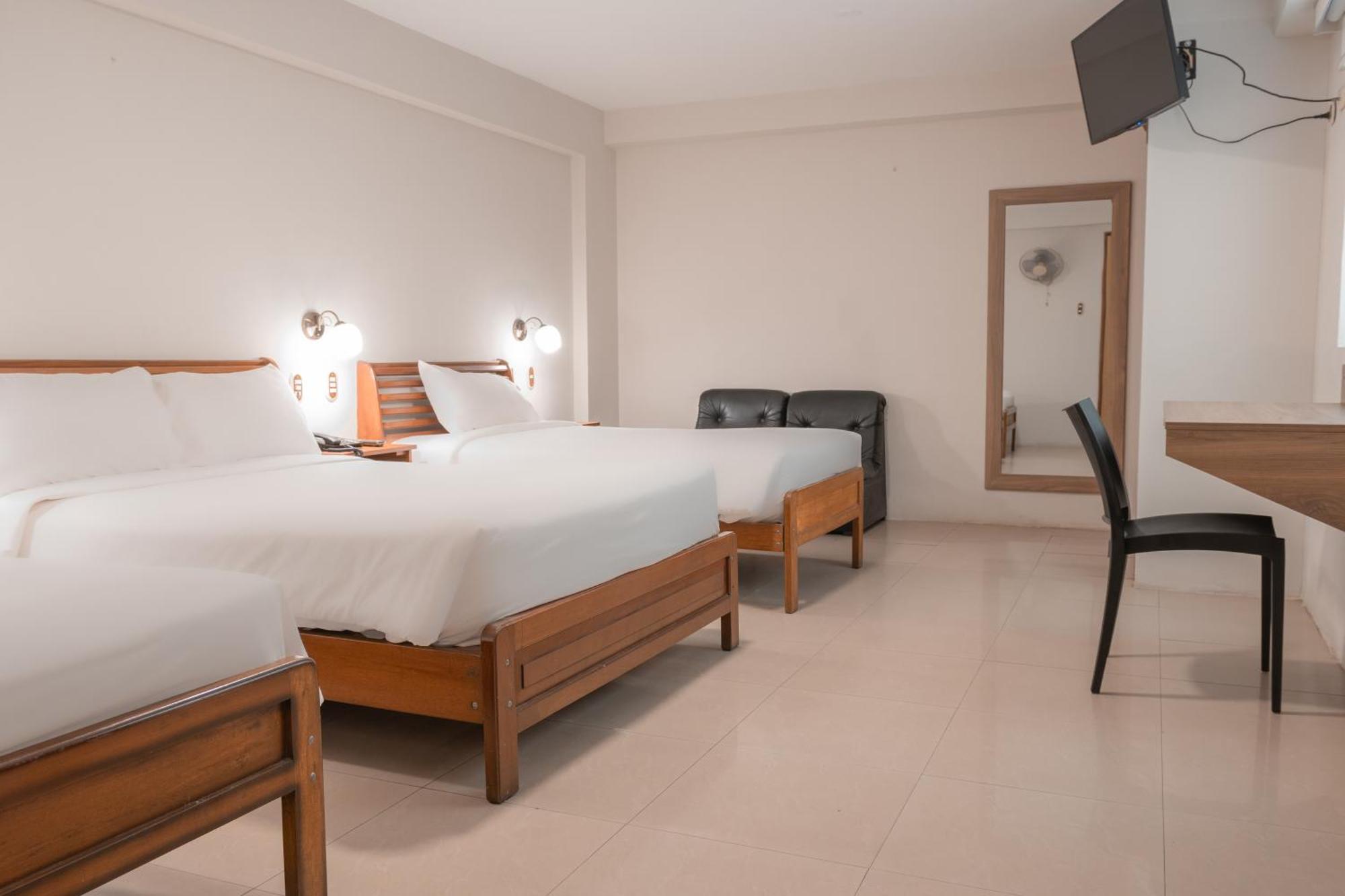 Hotel Alexander Trujillo Habitación foto